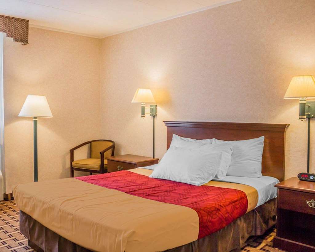 Rodeway Inn Mystic Cameră foto